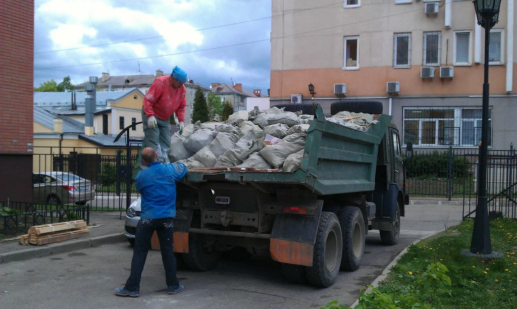 Вывоз строительного мусора в Гусе-Хрустальном от 1712 руб. – ПроМусор