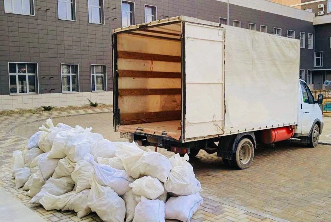 Вывоз строительного мусора из новостроек в Гусе-Хрустальном в октябре