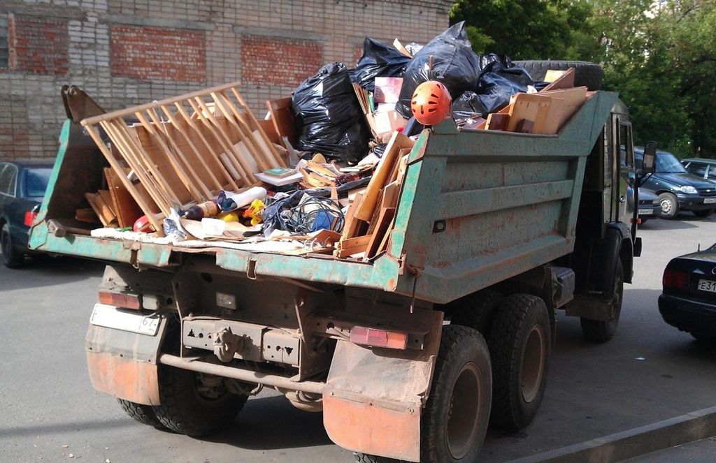 Вывоз мусора из магазина в Гусе-Хрустальном от ПроМусор: услуги, цена от 1872 руб., утилизация отходов