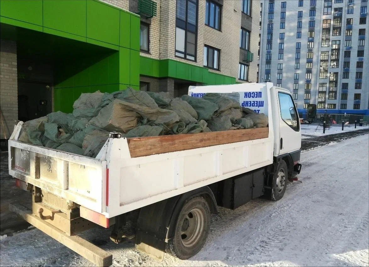 Вывоз мусора грузовым фургоном 3 тонны в Гусе-Хрустальном — цена от 1444 руб., ПроМусор