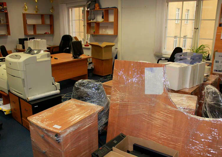 Вывоз старой офисной мебели в Гусе-Хрустальном в октябре