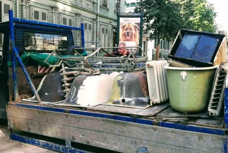 Вывоз старой сантехники в Гусе-Хрустальном от ПроМусор: быстро, недорого от 588 руб., утилизация и грузчики