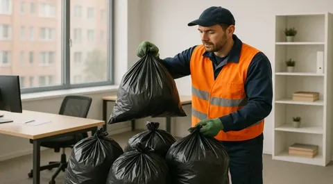 Уборка и вывоз мусора после мероприятий в Гусе-Хрустальном в октябре